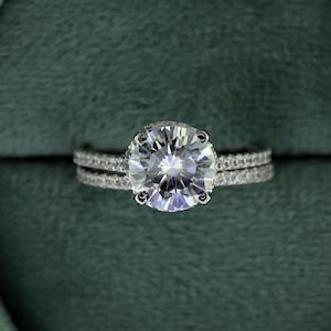 9KT Solid Gold Moissanite Bridal Ring Set Round Cut Engagement Ring with Matching Half Eternity Band Unique Wedding Band Anniversary Gift