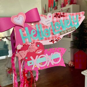 Set fatto a mano di due bandiere di San Valentino, stendardi di San Valentino, bandiera XOXO, stendardo XOXO