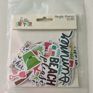 Histoires simples - 50 morceaux imprimés Hello Summer Bits & Pieces Fruits Flamant rose Cactus Palmiers Formes de papier cartonné