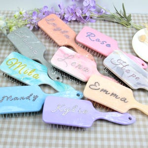 Custom Rhinestone Hair Brush,Personalised Hairbrush Bridesmaid Gifts,Gift for Mom Grandma Girlfriend Wife,Wedding Gift,Bachelorette party