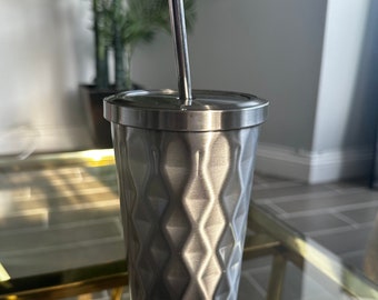 Stylish Stainless Steel Tumbler with Straw | Insulated Cup for Hot and Cold Drinks | Eco-Friendly and Durable