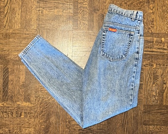 1980s Womens high waisted  acid washed BIG JEANS 26-28 waist