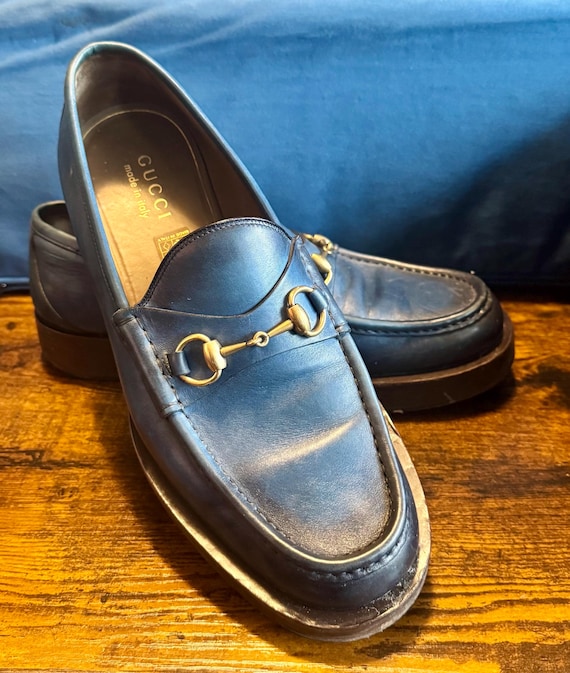 Gucci Gold Horsebit Buckle Navy Blue Leather Platform Loafers Size Mens 10.5 USA - 43/44 Euro - Etsy Gucci Gold Horsebit Buckle Navy Blue Leather Platform Loafers Size Mens 10.5 USA - 43/44 Euro - Etsy