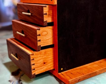 Handcrafted Walnut & Cherry Jewelry Box: Dovetail Drawers, Brass Handles, Felt Lined