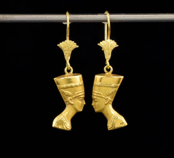 Vintage 18K Gold Nefertiti Egyptian Queen Dangle … - image 2