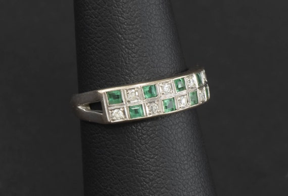 Vintage Emerald & Diamond Double Band Ring in 18K… - image 1