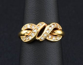 Vintage 18K Gold Diamond Infinity Love Knot Ring, Elegant & Classic with 1985 Hallmarks