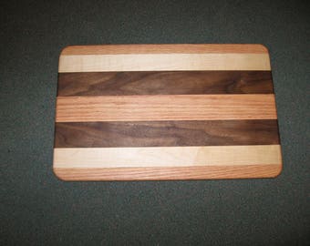 Wooden cutting board