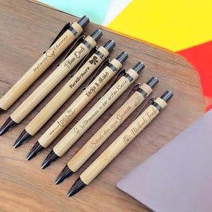 Houten balpen van bamboe gepersonaliseerd | Duurzaam cadeau met persoonlijke gravering | Bruiloft, Verjaardag, Kantoor | Milieuvriendelijk