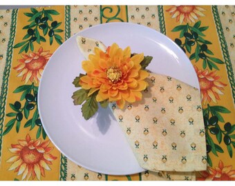 French Country Sunflower on Yellow Placemats and Napkins