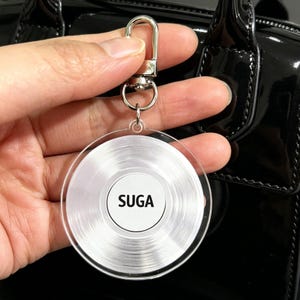 BTS Arirang Album Vinyl Record CD Keychain, K-pop Personalized Fan Merch, Keychain DIY accessories, Gift forARMY SUGA