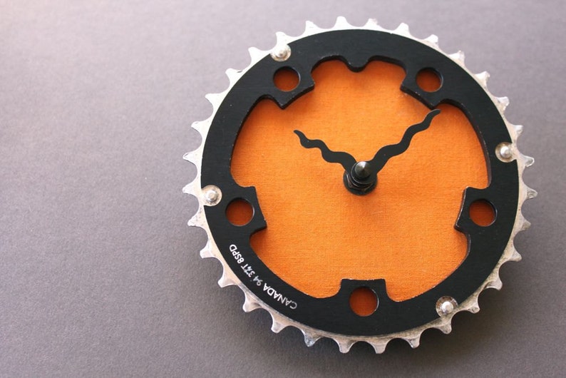 bicycle clock canadian orange image 4