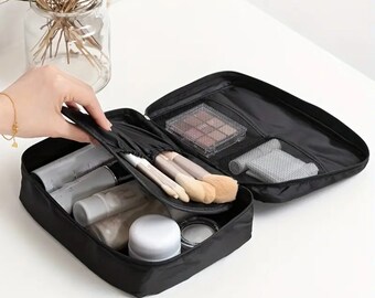 Trousse de maquillage noir