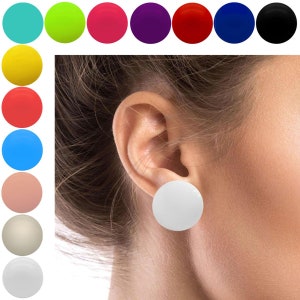cute rockabilly stud earrings around 2.5cm in color