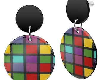 Stud earrings with colorful checks in 80s look