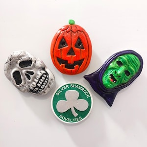 Halloween 3 silberfarbenes Kleeblatt Magnet Set