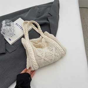 Petit sac en laine tricoté pour femmes, nouveau style image 3