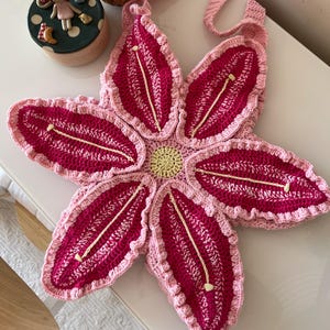 Handmade Crochet Pink Lily Flower, Crochet Shoulder Bag, Unique Crochet Bag, Boho Bag, Gift For Her, Summer Beach Bag, Handmade Gift
