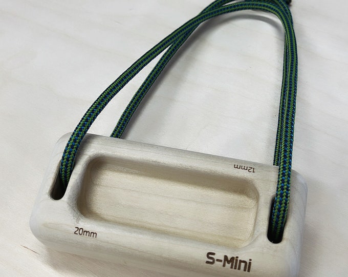 Portable Climbing Hangboard: Solution Mini Warm-Up Block