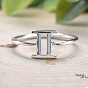 Pierścień zodiakalny, pierścień bliźniąt, pierścień znaków zodiaku, pierścień daty urodzenia, pierścień znaku zodiaku bliźniąt, bliźniaki, srebrny pierścień astrologiczny
