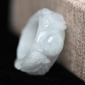 Natural White Jade Dragon Ring, Feng Shui Lucky Ring, Exquisite Craft, New Year & Christmas Gift