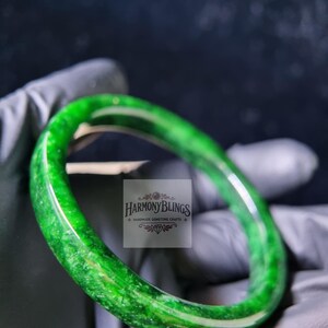 High-Quality Green Jadeite Bangle Certified Natural Jade Bracelet Timeless Vintage Jewelry Perfect Christmas & New Year Gift for Loved Ones