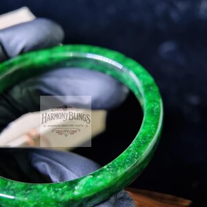 High-Quality Green Jadeite Bangle Certified Natural Jade Bracelet Timeless Vintage Jewelry Perfect Christmas & New Year Gift for Loved Ones