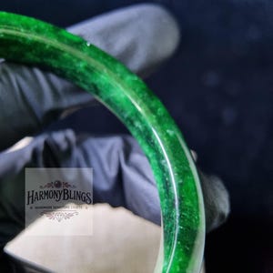 High-Quality Green Jadeite Bangle Certified Natural Jade Bracelet Timeless Vintage Jewelry Perfect Christmas & New Year Gift for Loved Ones