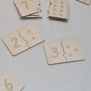 Forma de madera que coincide con números 1-10 rompecabezas tarjetas móviles táctiles conjunto QLD fuente Waldorf hecho a mano niño preescolar en casa juego de aprendizaje de matemáticas