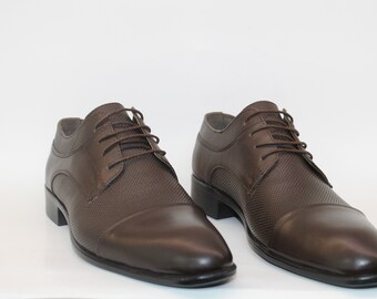 Leather classic shoe