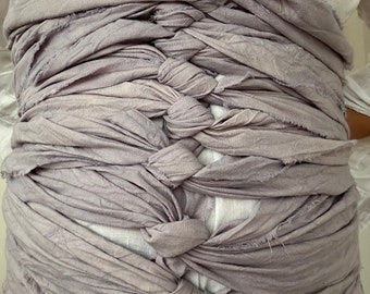Enveloppement post-partum avec ceinture Bengkung couleur lavande avec bords bruts 15 mètres