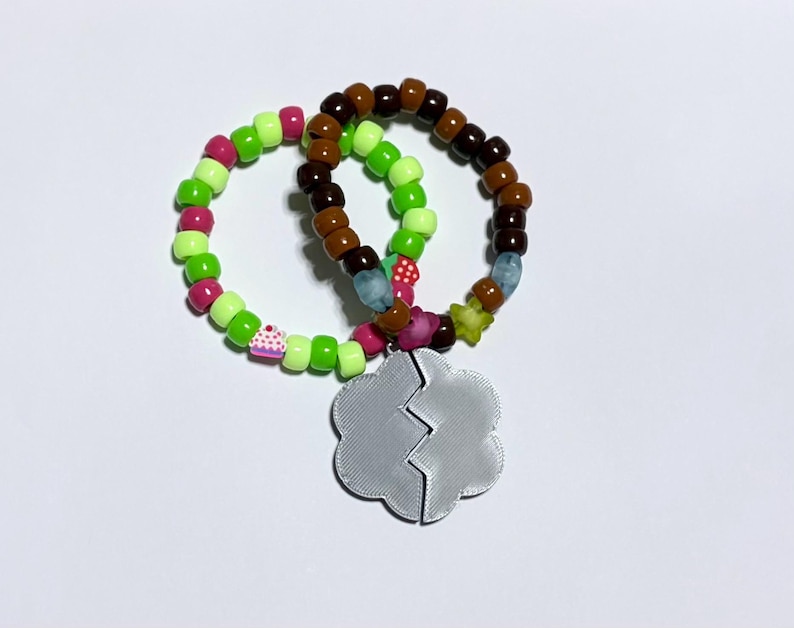 Sprout & Cosmo's friendship bracelet's ( Dandy's world ) image 1