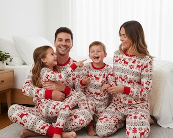 Reindeer Long Sleeve Pajamas Set, Festive Christmas Pajamas Family, Cozy Matching Pajamas For Party, Holiday Gift