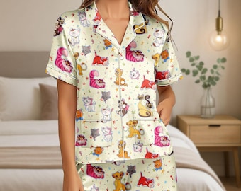 Pijama corto de satén con diseño de gatos de Disney, conjunto de pijama de dibujos animados, pijama de gato adorable, pijama de satén con diseño de animales, regalo de Navidad.