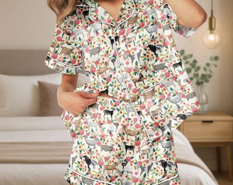 Highland Cow Short Satin Pajamas, Cute Pajamas Set, Animal Sleepwear, Printed Satin Pajamas, Gift for Her