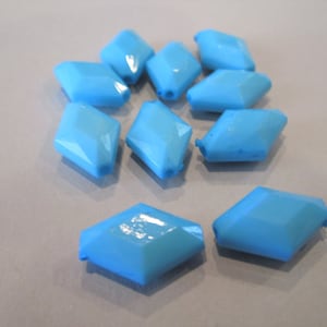 16x11mm Diamond Opaque Blue Acrylic Beads 25pc