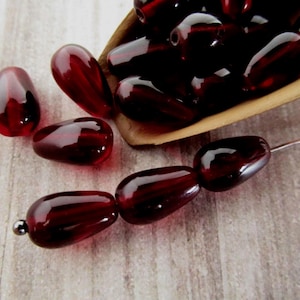 10x6mm Teardrop Garnet Red Czech Drop Beads Pressed Glass 25pc
