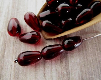 10x6mm Teardrop Garnet Red Czech Drop Beads Pressed Glass 25pc