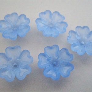 16mm Flower Frosted Blue Acrylic Beads 25pc