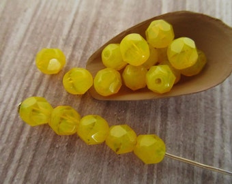 6mm Faceted Round Milky Yellow Czech Glass Beads 25pc
