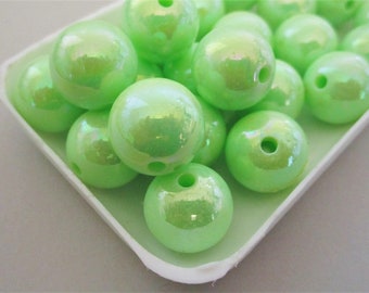 16mm Round Opaque Green AB Acrylic Beads 10pc
