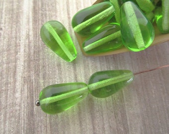 15x8mm Teardrop Transparent Green Peridot Czech Glass Beads 10pc