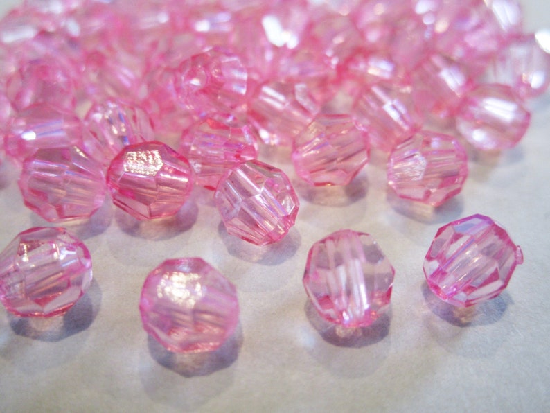6mm Faceted Round Transparent Pink Acrylic Beads 100pc image 2