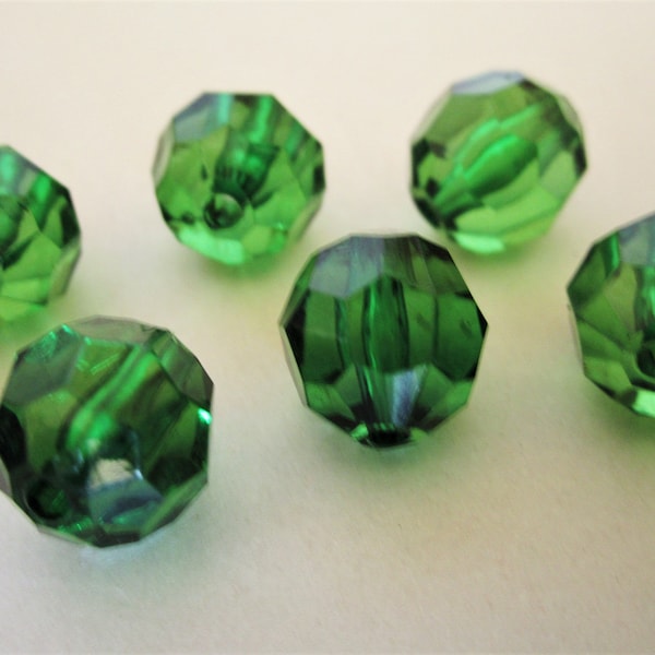 12mm Faceted Round Transparent Green Acrylic Beads 20pc