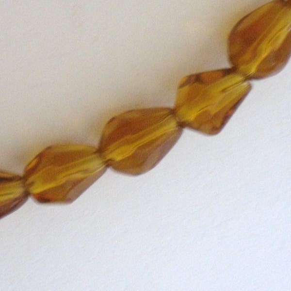 7x10mm Teardrop Transparent Brown Glass Beads 36pc