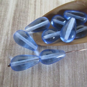 15x8mm Teardrop Light Sapphire Blue Czech Glass Beads 10pc