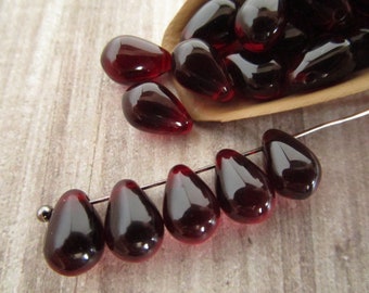 6x9mm Teardrop Garnet Red Czech Drop Glass Beads 25pc