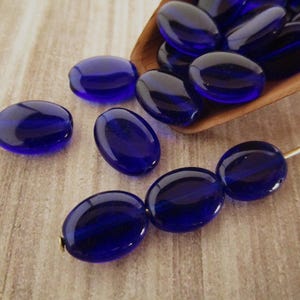 12x9mm Flat Oval Cobalt Blue Czech Glass Beads 20pc