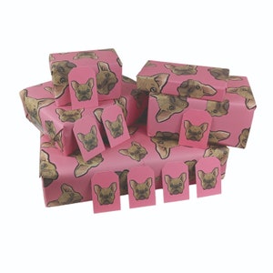 Fogli di carta da regalo per bulldog francese x 5, più 8 etichette regalo - 100% riciclabile - Carta da regalo ecologica - Carta da regalo di compleanno per cani