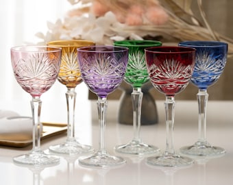 Handcrafted Colored Crystal Wine Glasses: Elegant 6-Piece Set for Luxurious Entertaining